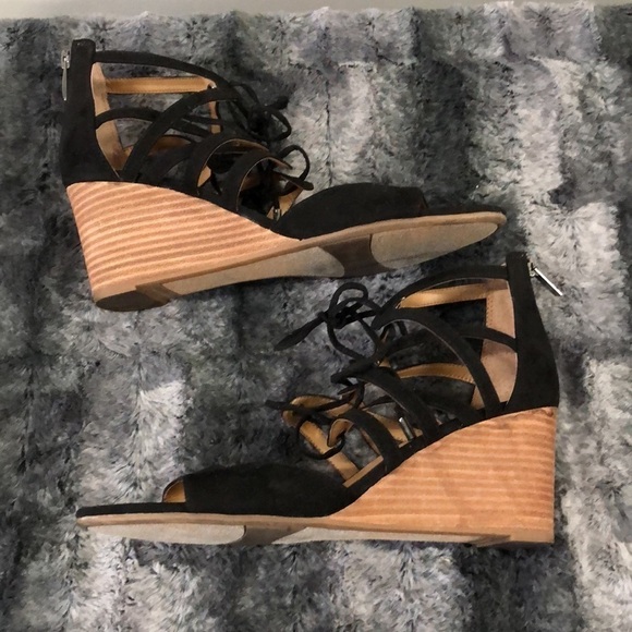 Franco Sarto Mollie Wedge Sandal - Picture 6 of 10